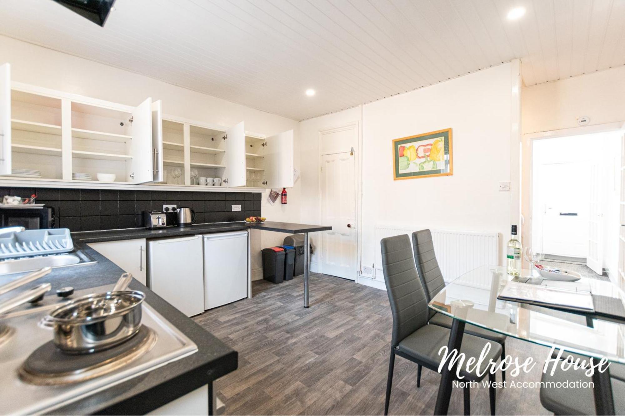Manchester Work Stays 2Br Home With Parking & Wifi Dış mekan fotoğraf